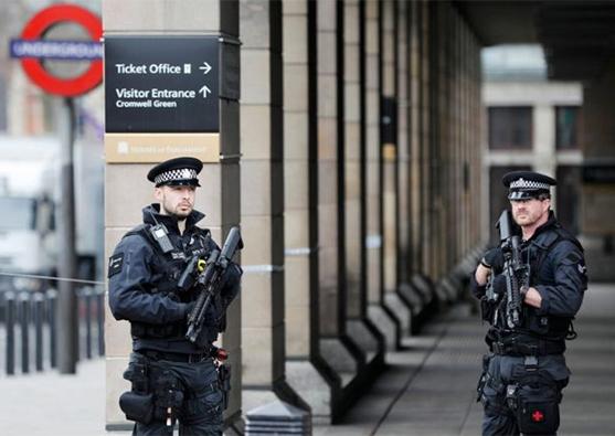 London attack aftermath - Foto 10