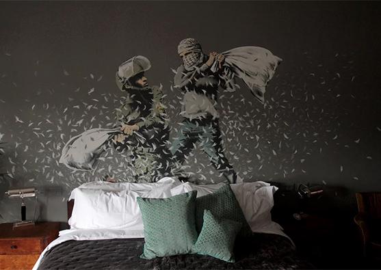 The Walled Off hotel by Banksy - Foto 3