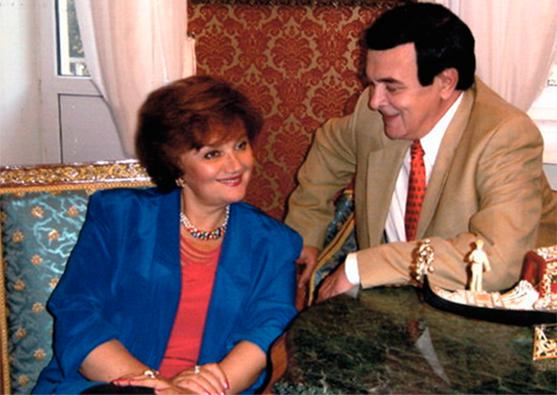 İran şahının pul dolu zərf uzatdığı ... azərbaycanlı ... - Foto 55