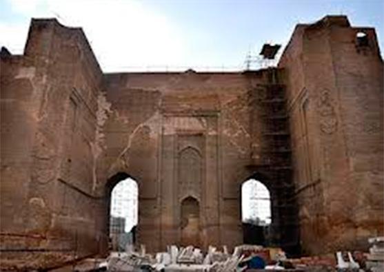 Ərk qalası dağılır - Foto 3