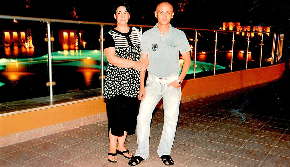Qopar məni... Özünə çək...